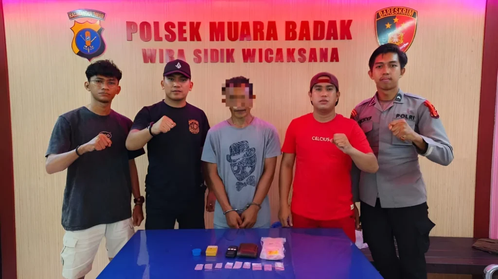 Foto: Penangkapan narkotika yang dilakukan oleh Polsek Muara Badak pada Kamis (1/2/2024)