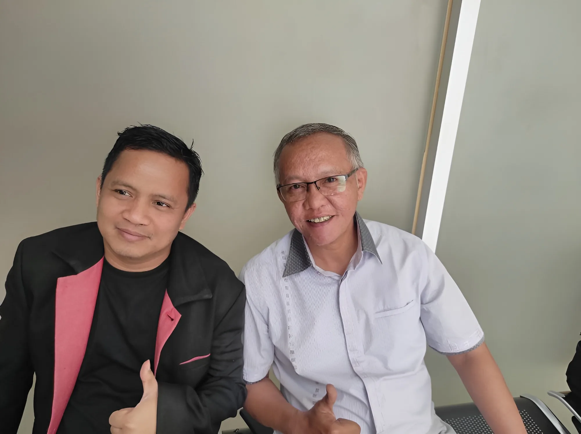 Bendahara DPD PDI Perjuangan Kaltim Muhammad Samsun. (baju putih)