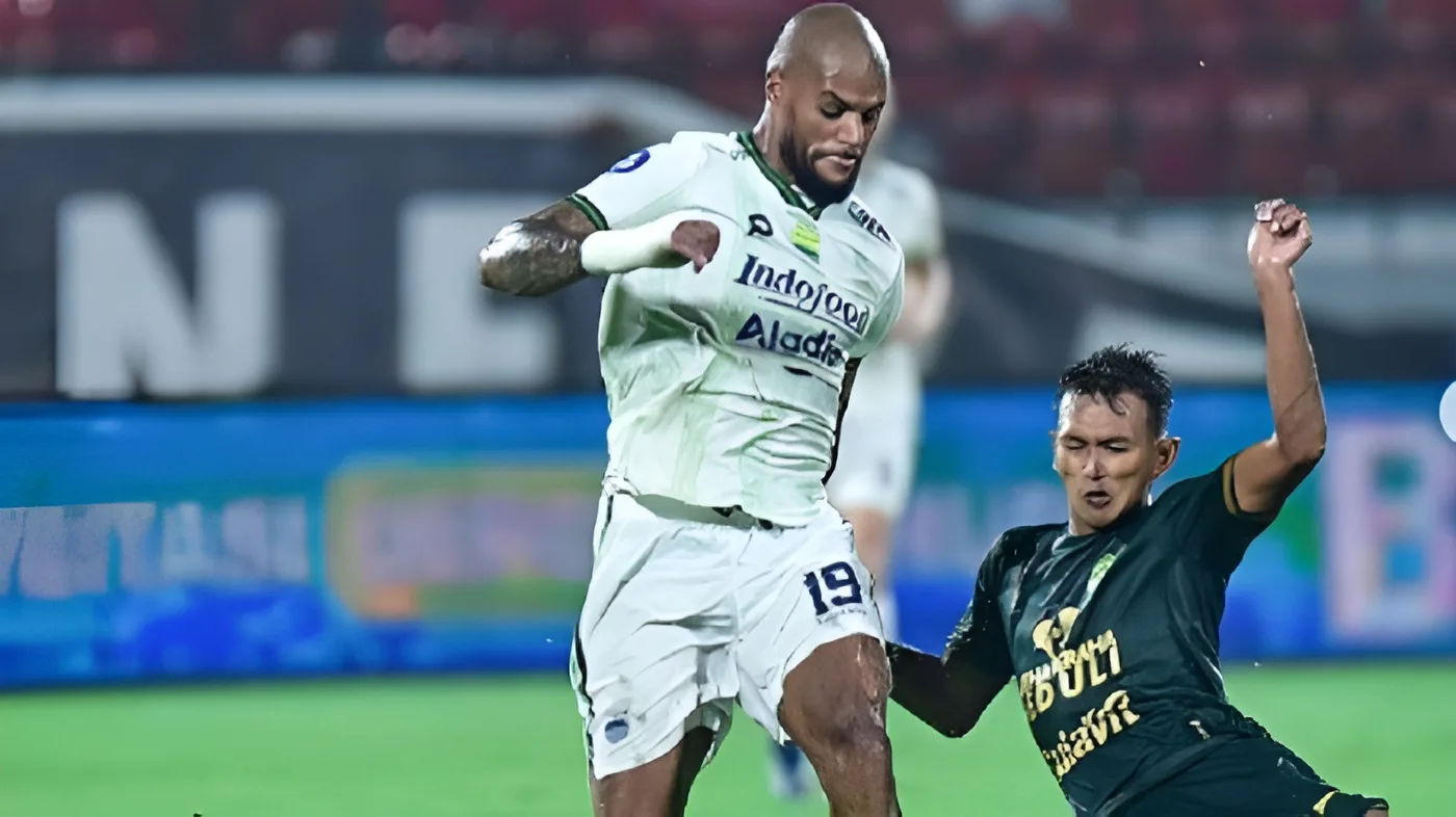 Foto: Kemenangan Persib Bandung atas Persikabo 1973 dengan skor 3-1.