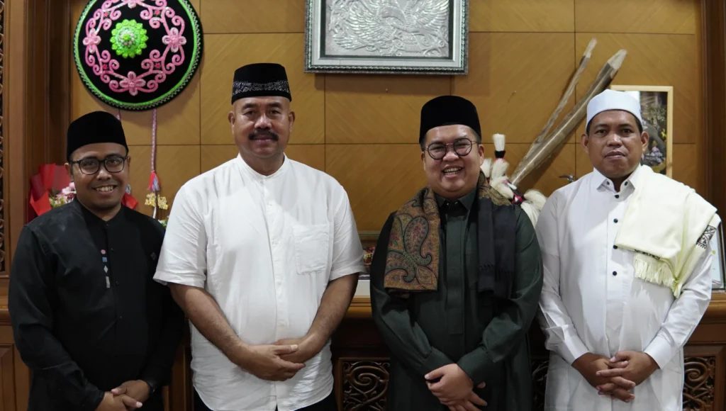 Foto: Kehangantan Pertemuan Pemimpin Kutai Kartanegara.
